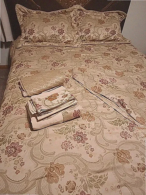 Jla Home Queen Comforter Shams Bed Skirt Sheets & Valances Gold Jacquard Corded