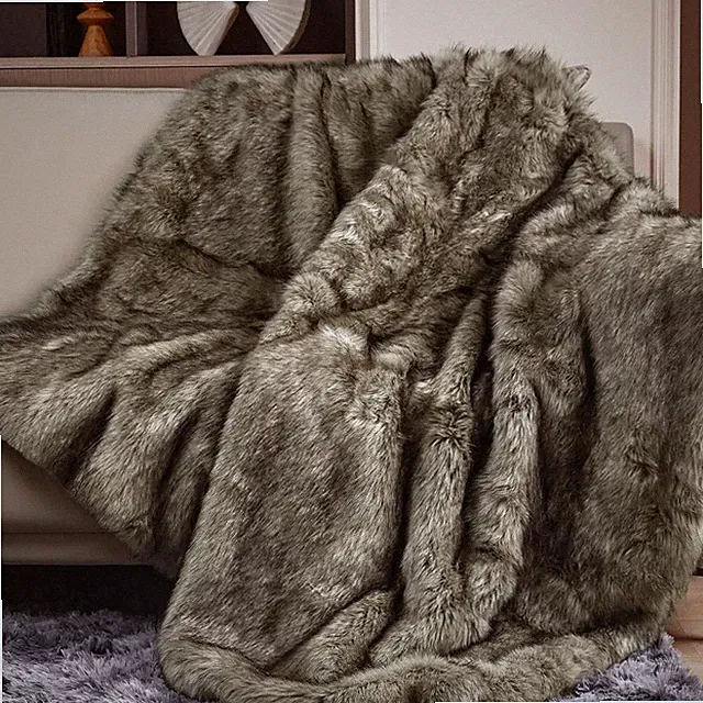 Luxury 1000GSM Faux Fur Throw Blanket, Super Thick Warm Cozy Heavy Blankets f...